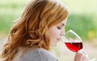 9 lợi ích của rượu nho đối với phụ nữ