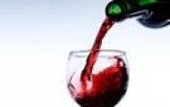 Nửa cốc rượu vang cho 5 năm tuổi thọ
