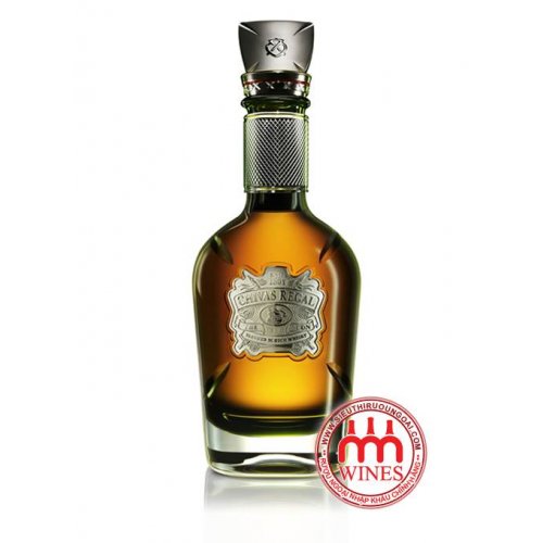 CHIVAS REGAL THE ICON