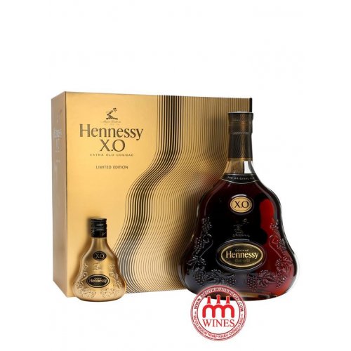 Hennessy X.O Gift Box + 5cl
