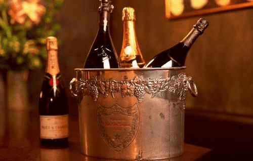 Để thu mua rượu tận nhà giá cao cần biết cách bảo quản rượu đúng chuẩn