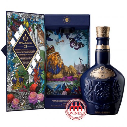ROYAL SALUTE 21 years old SIGNATURE BLEND 700ml