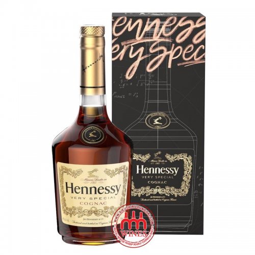 Hennessy VS EOY Gift F20