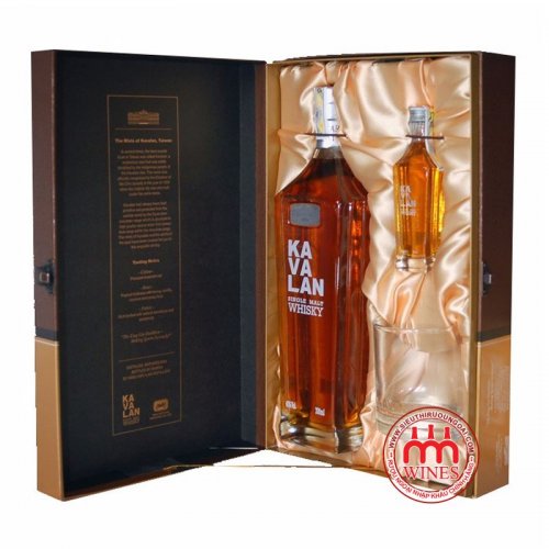 Kavalan Classic Single Malt Whisky Gift Set 