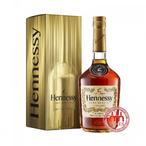Hennessy VS EOY Holiday