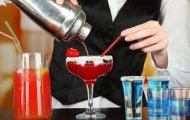 Làm thế nào để pha chế cocktail đúng cách?