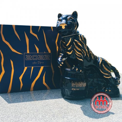 Rượu hình Hổ đen - Golden Glaw XO Brandy