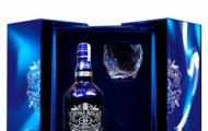 Giá rượu Chivas 18 hộp xanh - dòng Ưhisky phức hợp hảo hạng