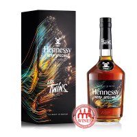 HENNESSY V.S X LES TWINS &#34;LIL BEAST&#34; 700ml