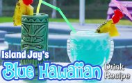 NGHỆ THUẬT HÒA QUYỆN HƯƠNG VỊ TRONG COCKTAIL BLUE HAWAIIAN