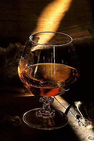 rượu chabot Armagnac, rượu ngoại, rượu giá tốt, rượu ngon, hương vị êm dịu 