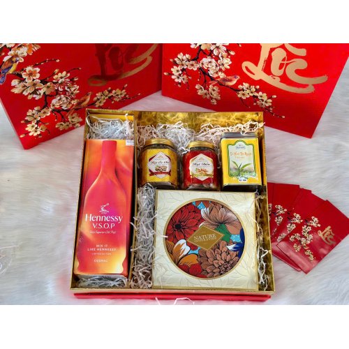 Hộp quà tết 2026 (01HQ26-016)