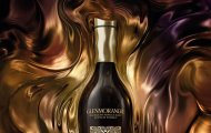 Glenmorangie 18 Năm (Extremely Rare): Đánh Thức Vẻ Đẹp Rạng Rỡ Từ Thiết Kế Đến Chất Vị