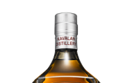 Giải Mã Cơn Sốt Kavalan 2026: Khi Đài Loan Viết Lại Lịch Sử Whisky