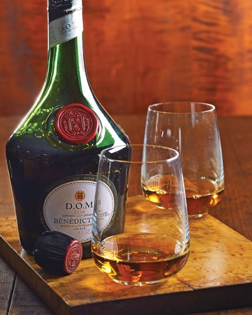 rượu whisky pháp, rượu pháp, rượu nhập, rượu giá tốt, rượu chính hãng, quà tặng  rượu ngoại, hương vị rượu ngon, rượu ngon