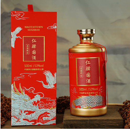 Food pairing with Moutai, Western fine dining Baijiu, modern ways to drink Moutai, Sauce Aroma food pairing, luxury culinary trends.