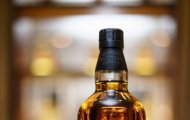 Whisky Nhật Bản - Đỉnh Cao Nghệ Thuật Chưng Cất Từ Xứ Sở Hoa Anh Đào