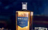 Tại sao Mortlach 16 luôn là "vũ khí bí mật" trên các bàn tiệc ký kết hợp đồng?