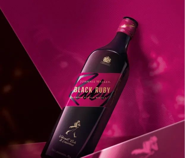Rượu Johnnie Walker chính hãng, Lịch sử Johnnie Walker, Scotch Whisky nổi tiếng, Tinh thần Keep Walking, Giá rượu Johnnie Walker 2026.