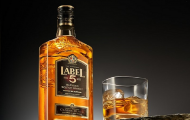 Label 5 Classic Black: Sự tinh tế trong từng giọt rượu