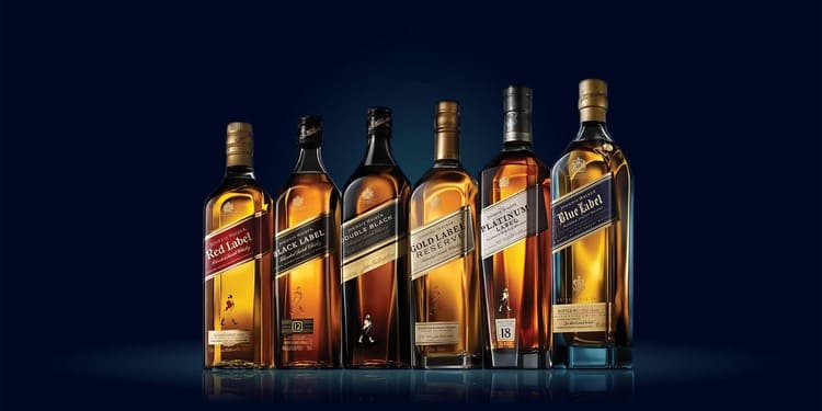 Johnnie Walker Gold Label, cách uống Gold Label, hương vị Gold Label Reserve, rượu Whisky tiệc tùng, thưởng thức rượu lạnh.