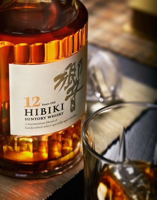 Mua rượu Hibiki ở đâu, phân biệt Hibiki thật giả, kiểm tra rượu Hibiki, shop rượu Hibiki uy tín, rượu Hibiki chính hãng.