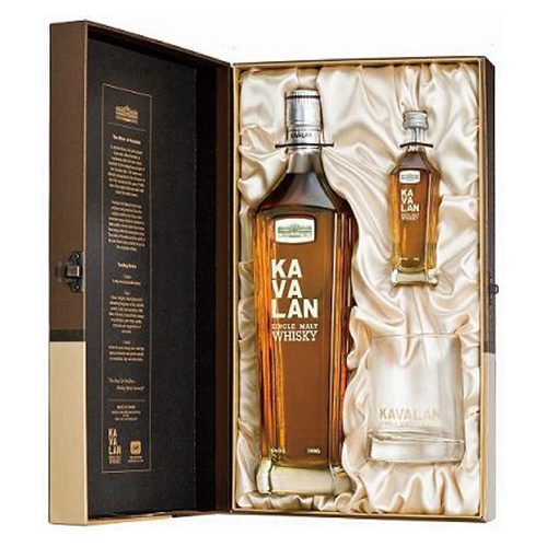 Giá rượu Kavalan Distillery, bảng giá rượu Kavalan mới nhất, phân khúc giá rượu Kavalan, giá rượu Kavalan Solist, mua rượu Kavalan giá tốt.