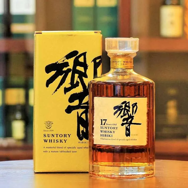 rượu Hibiki 17