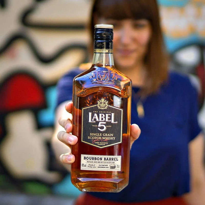 nguồn gốc Label 5 Whisky, quy trình pha trộn Label 5, tìm hiểu rượu Label 5
