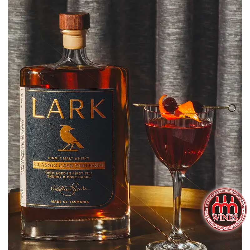 Rượu Lark Classic Cask Strength hộp xanh sang trọng